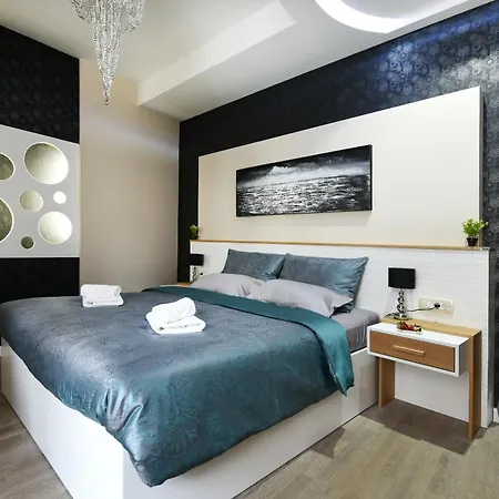 Peninsula Luxury Konukevi 4*