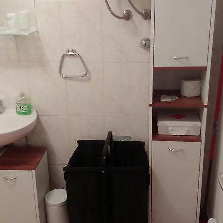 Peninsula Luxury Penzion