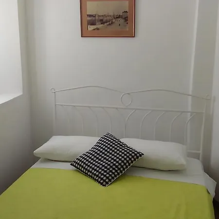 Peninsula Luxury Penzion 4*