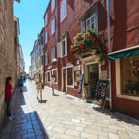 Pensión Peninsula Luxury